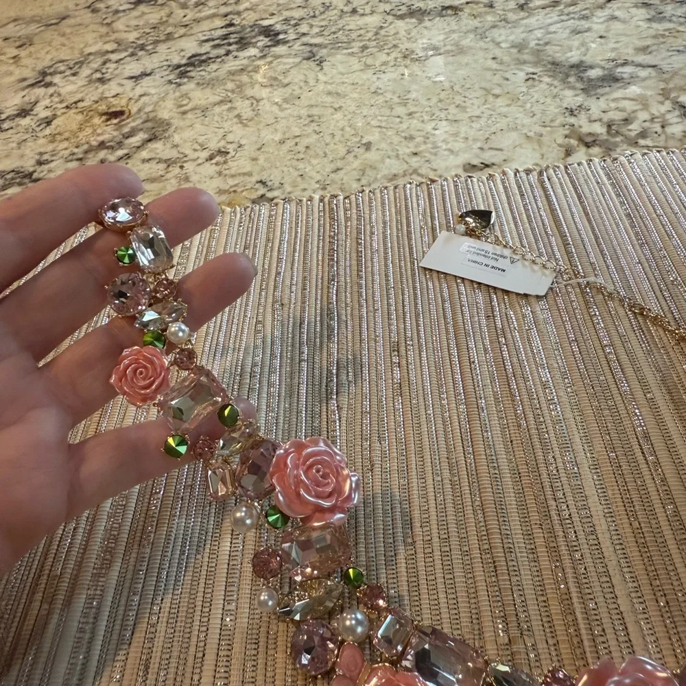 NEW Betsey Johnson Elegant Statement Pink Rose Collar Necklace 14”-19” - Picture 12 of 16